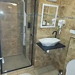 Hotel Taurus 3*