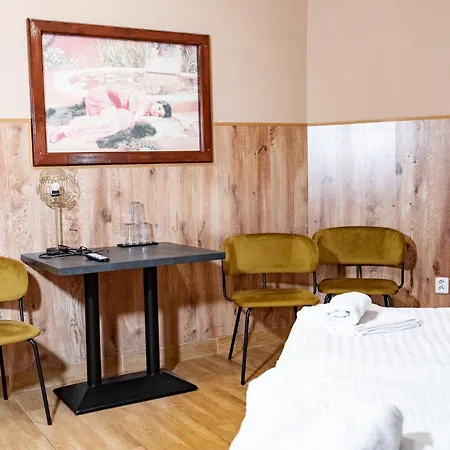 Taurus Hotel 3*