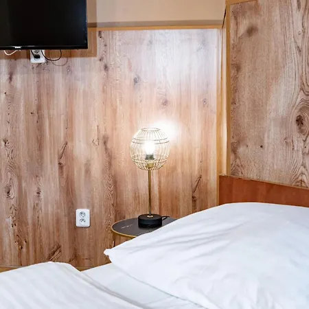 Taurus Hotel