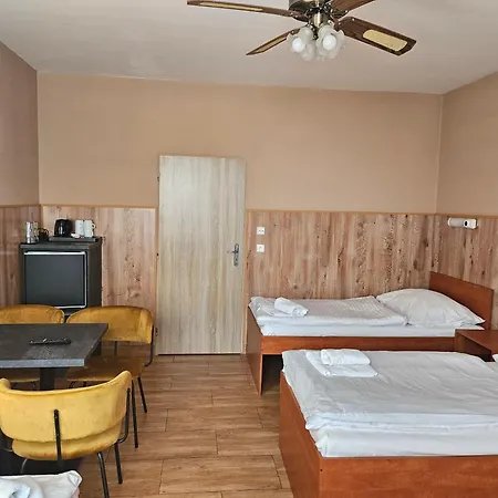 Taurus Szálloda 3*