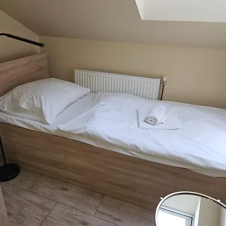 Taurus Hotel 3*